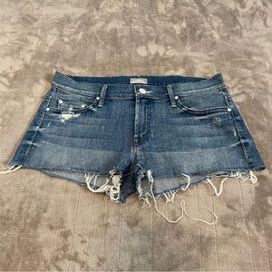 Mother Short Short Fray Jean Shorts size 28